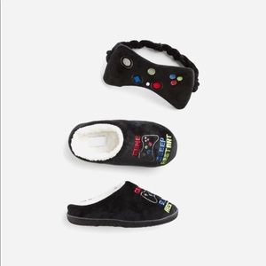 NEW Capelli New York Younes Kids Slipper & Eye Mask Set Boys S Black